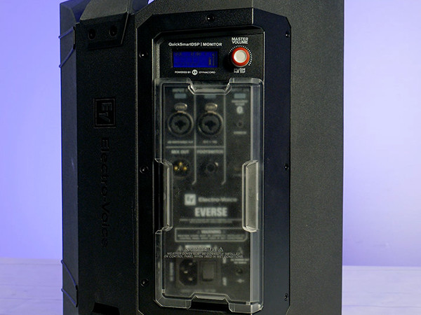 EVERSE 8 with Rain Cover