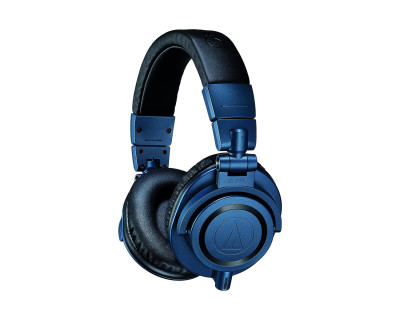 Headphones & Headsets